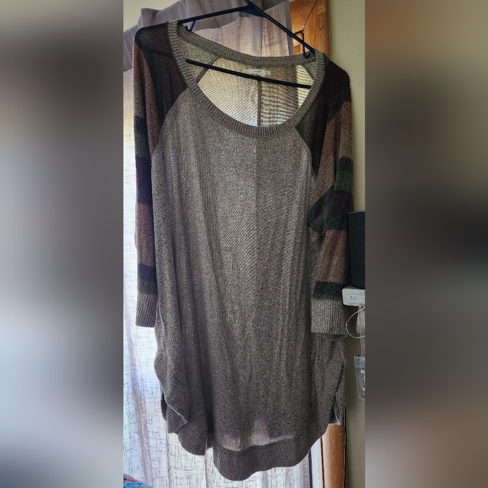 Womens Maurices lightweight sweater